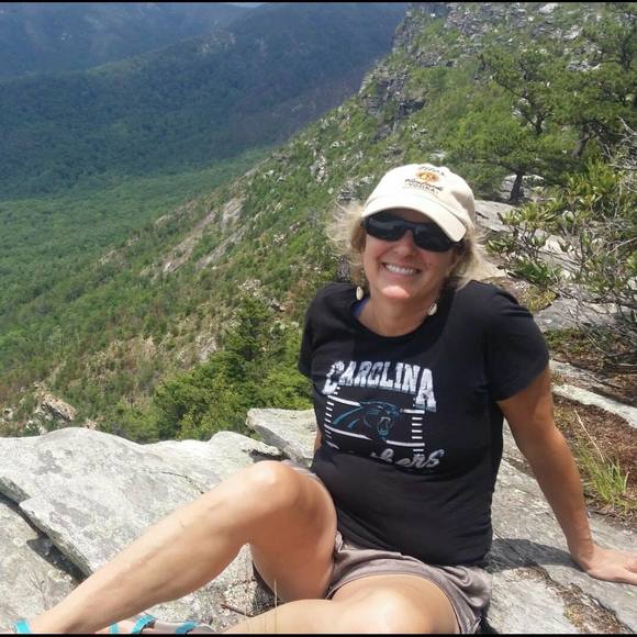 Meet your Posher, Julia - Picture 1 of 1